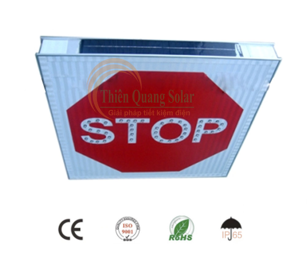 Biển báo STOP sử dụng năng lượng mặt trời